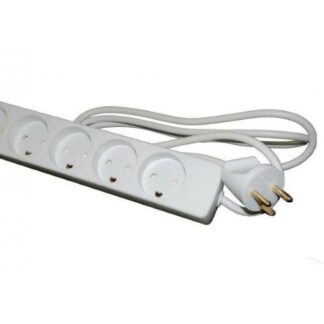 Power strip with 5 outlets