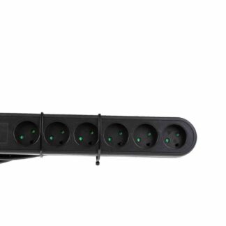 Power strip with 6 outlets