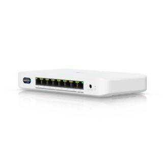 Compact PoE+ switch* with (1)